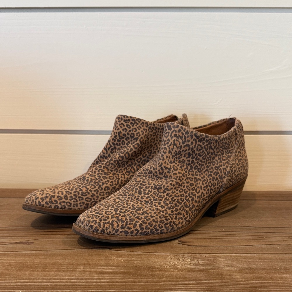 Lucky Brand Tan Leopard Ankle Booties